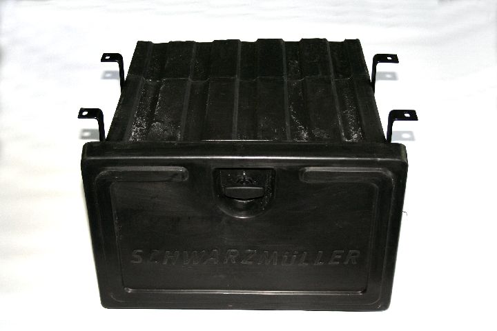 LADA SCULE SCHWARZMUELLER