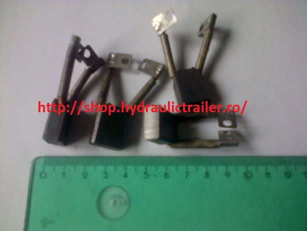 Set carbuni 24V tip L3 pt. motor 10Q2401