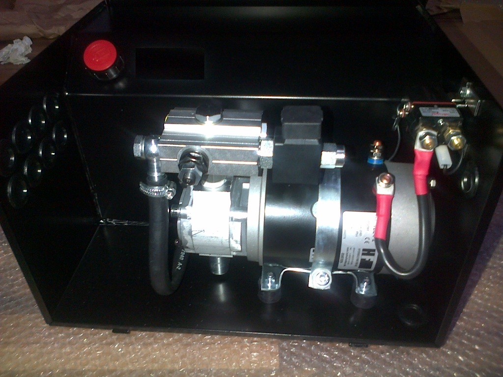 Agregat electrohidraulic 2kW, 24V, 1,7ccm 10 l